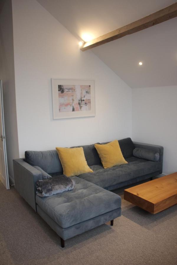 Clock Tower Apartment Llandrindod Wells Exterior photo